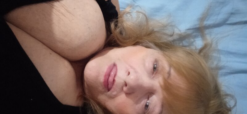 Doamna 50+ ofer masaj dulce,