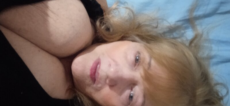 Doamna 50+ ofer masaj dulce,